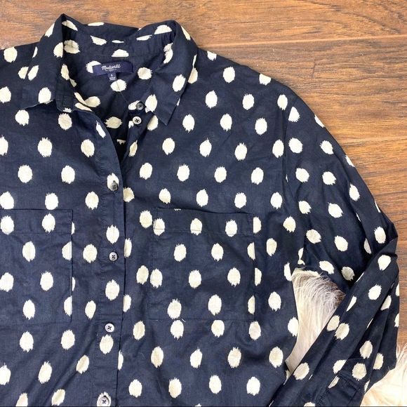 Madewell 100% cotton button down - Picture 2 of 7